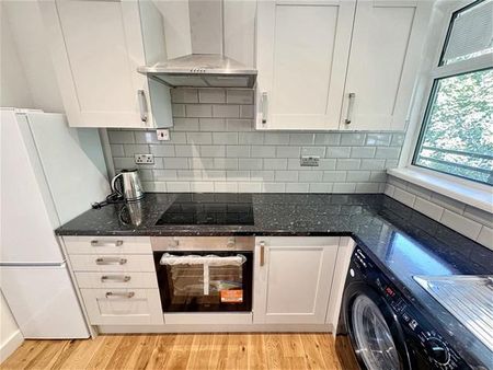 1 bedroom flat to rent - Photo 5
