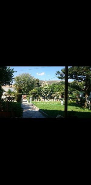 Μονοκατοικία για ενοικίαση Μαύρο Λιθάρι (Ανάβυσσος) - Φωτογραφία 2