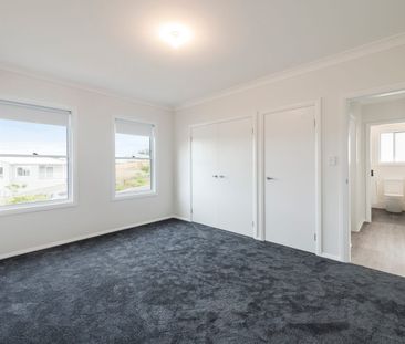 Family-Friendly Coastal Living – 64 Surfside Drive, Catherine Hill Bay - Photo 3