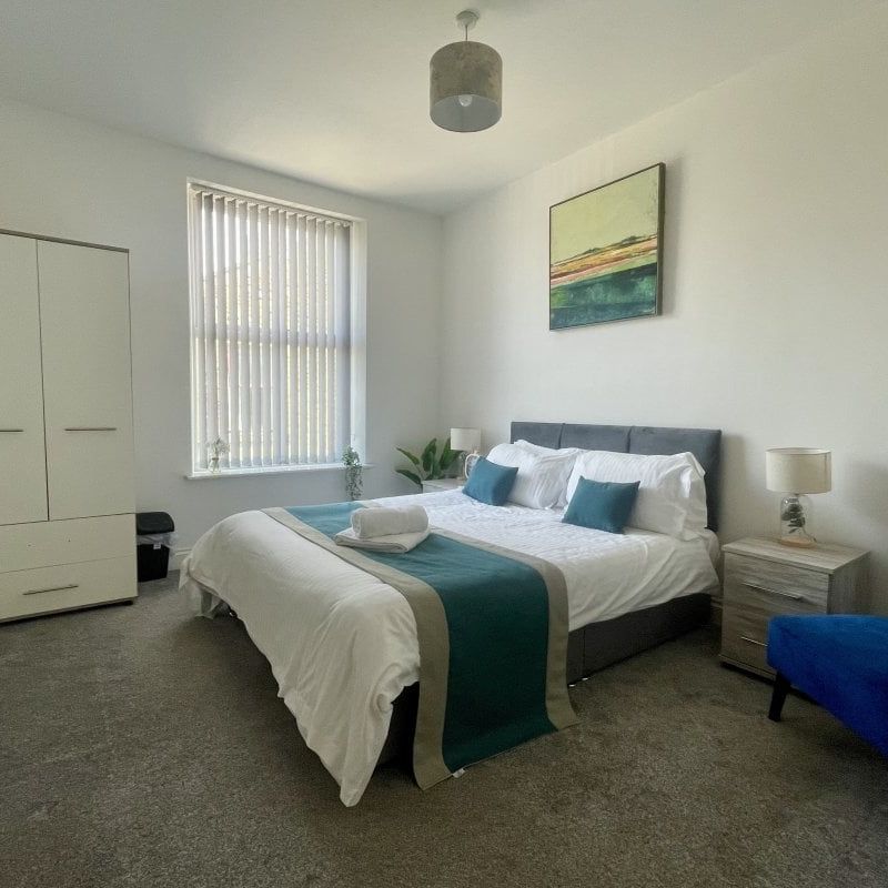 Southgate, ELLAND - Photo 1