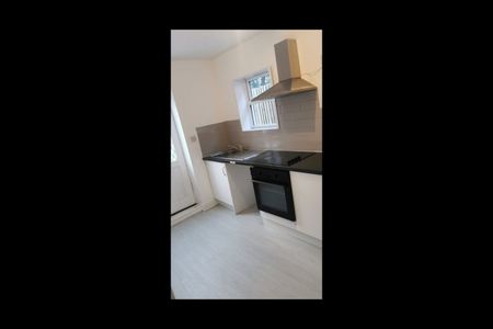 Studio Flat, St Andrews Rd, W3 - Photo 3