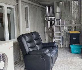 Fully furnished 3 bedroom unit close to town - Photo 3