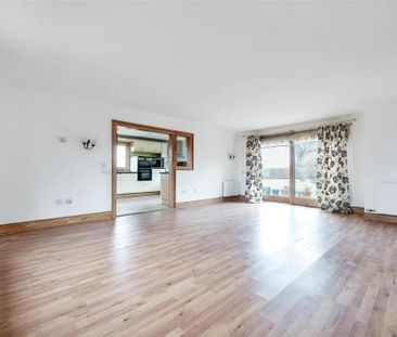 5 bedroom chalet to rent - Photo 3