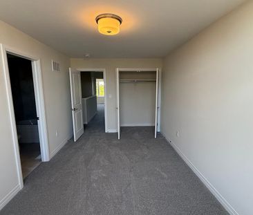 For Lease - 660 Colborne Street Unit# 41, Brantford, Ontario - Photo 6