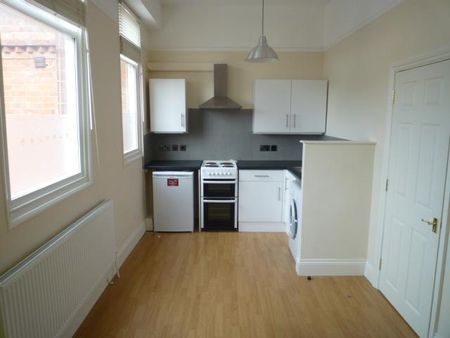1 bedroom flat to rent - Photo 3