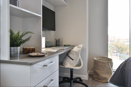 1 bedroom in a flat share to rent - Photo 5