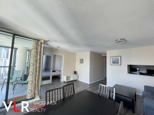 Condo in Downtown Vancouver, BC - Photo 1