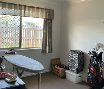 A charming family home - Photo 3