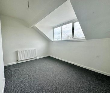 4 bedroom terraced house to rent - Photo 2