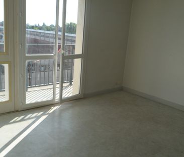 Location Appartement 3 pièces 64m² BOURGES 18000 - Photo 1