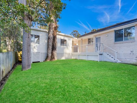 1/8 Harris Road, Normanhurst NSW 2076 - Villa For Rent | Domain - Photo 5