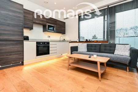 1 bedroom flat to rent - Photo 2