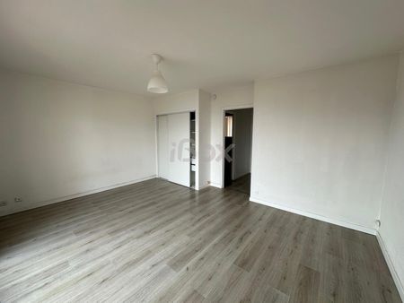 Appartement 1 pièce(s) 28.75 m² - Photo 3