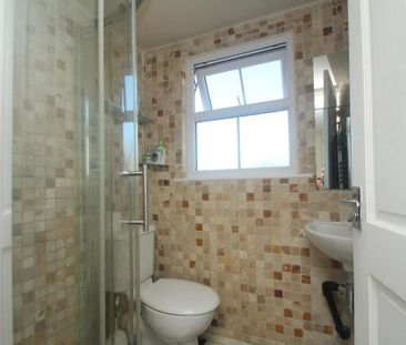 4 bedroom house to rent - Photo 3