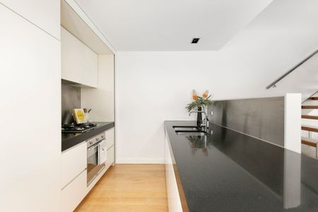 Unit 2/2 Marine Avenue, St Kilda. - Photo 5