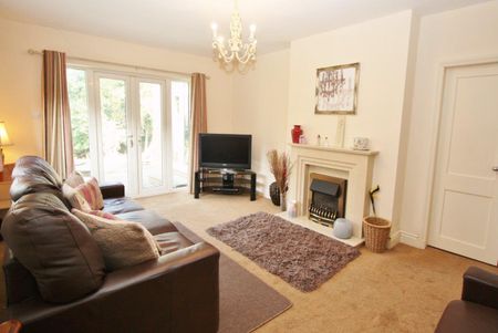 Brookwood Close, Walton, Warrington - Photo 2