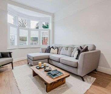 Bents Avenue, Flixton, Manchester, M41 - Photo 6