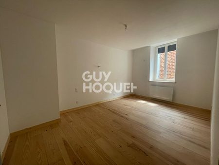 Maison 4 chambres, entièrement rénovée, au pied des commodités - Photo 2