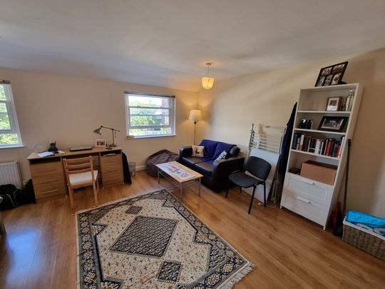 1 Bed Student Accommodation - Photo 1