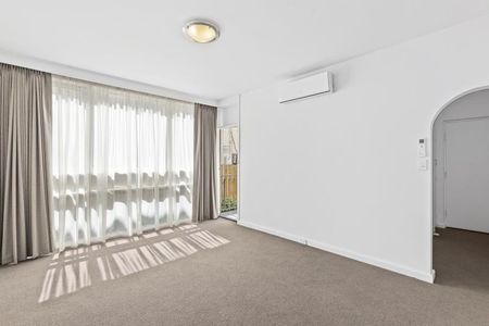 1 / 34 Cromwell Rd, South Yarra - Photo 3