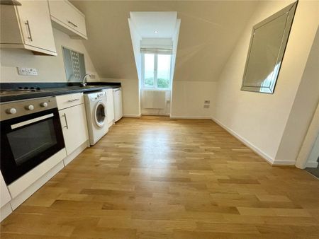 Midland Heights, 51 Norwich Avenue West, Bournemouth, Dorset, BH2 - Photo 4