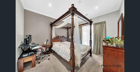 For Lease: Spacious Family Home in Craigieburn! - Photo 5