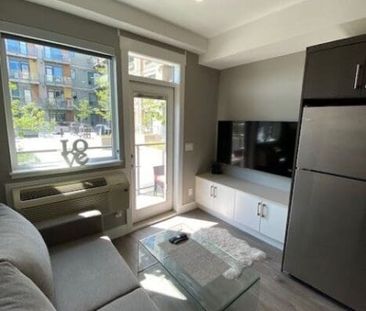 DOWNTOWN FURNISHED STUDIO - Photo 2