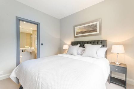 4 bedroom detached house to rent - Photo 3