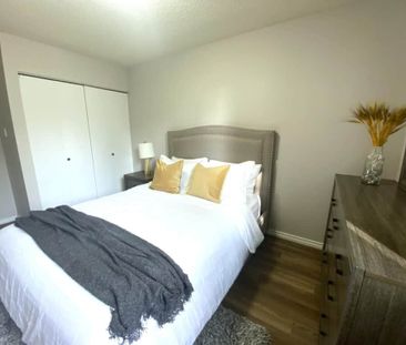 Edmonton Furnished Condo Rental in Glenora - Charming Furnished 1-B... - Photo 6