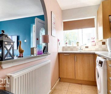 2 bedroom terraced house to rent - Photo 5