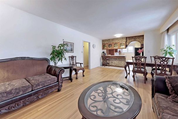 For Lease - 6 Kitson Drive, Toronto, Ontario - Photo 1