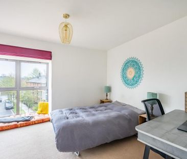 2 bedroom flat to rent - Photo 6