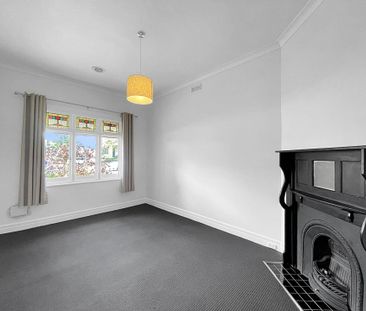 509A MacArthur Street, Soldiers Hill - Photo 1