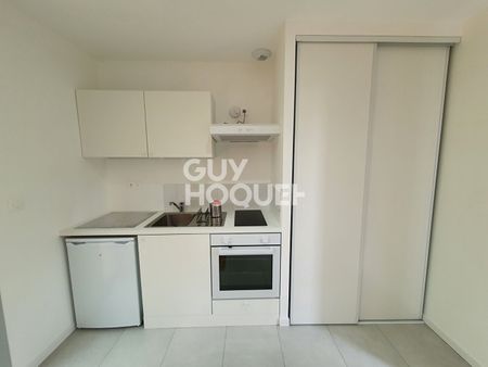 Location Appartement 1 pièce 22m² - Photo 3