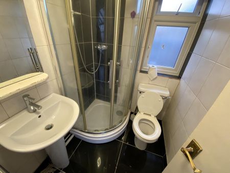 1 bedroom flat to rent - Photo 3