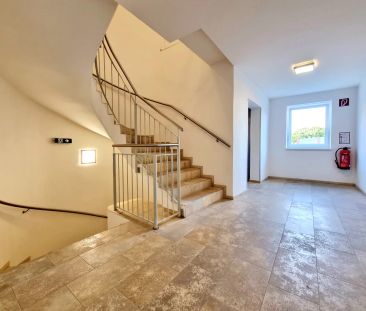 Rathausgasse | 87 m² 3-Zimmer-moderne Ausstattung & Lift | € 999 Ge... - Foto 2