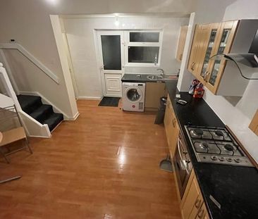 2 Bed End Terrace, Marlsford Street, L6 - Photo 5