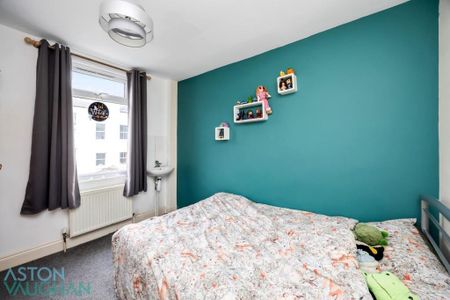 5 bedroom terraced house to rent - Photo 4