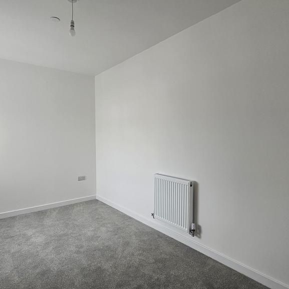 2 bedroom house to rent - Photo 1