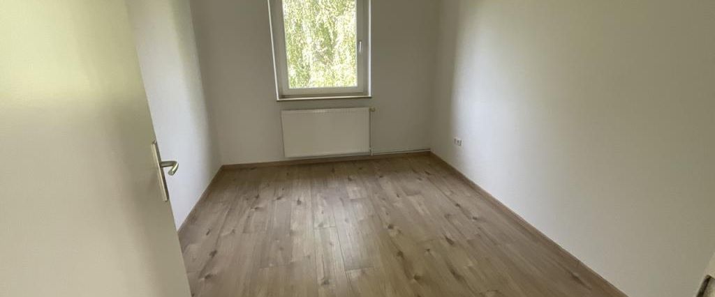 Gemütliche 3 ZKB-Etagenwohnung mit Tageslicht-Badezimmer - Foto 1