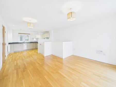 2 bedroom terraced house to rent - Photo 2