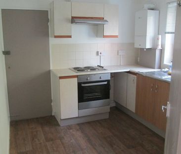 2 Bed Flat, The Parkside, SO16 - Photo 4