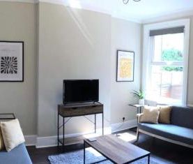 (3BED) Hawksworth Road, Nottingham, NG2 - Photo 1