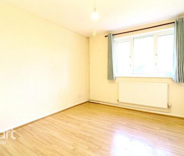2 bedroom end of terrace house to rent - Photo 5