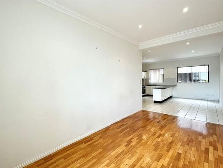 Sun-Filled and Spacious Apartment with Secure Undercover Parking - Photo 4