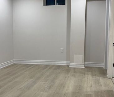 For Lease - 130 Lady Dolores Avenue, Vaughan, Ontario - Photo 3