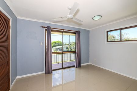 42 Kangaroo Avenue, 4507, Bongaree Qld - Photo 5