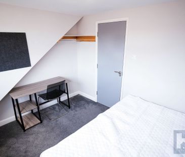 Harefield Road, - Photo 3