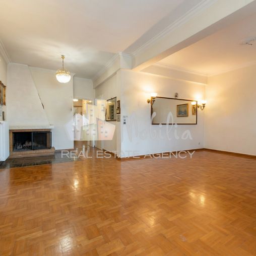 Apartment for rent - Photo 1