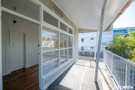 Home For Rent - Photo 5